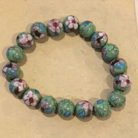 VINTAGE Cloisonne Green Enamel Stretch Bracelet - Picture 4 of 5
